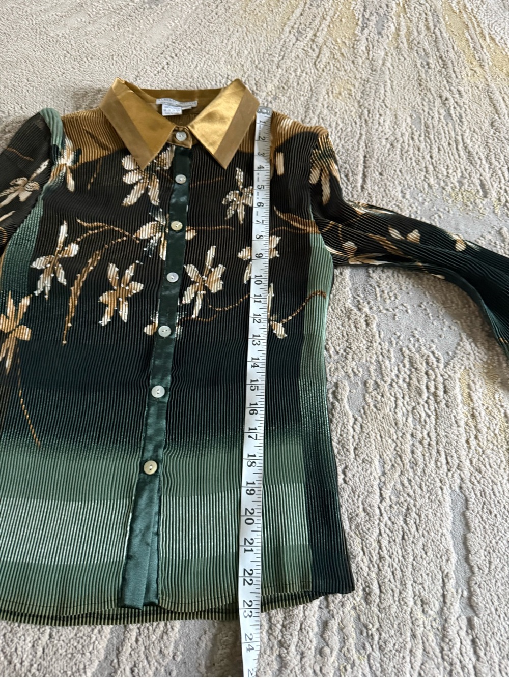 Alberto Makali button front shirt green Gold Pleated floral sequins small - Picture 7 of 8